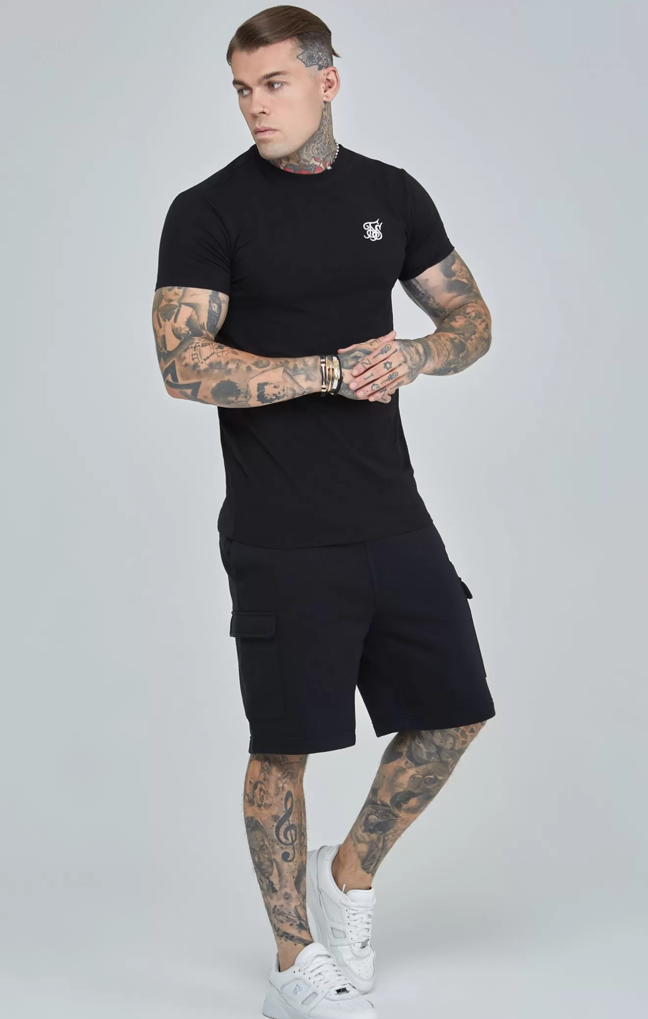 SikSilk T-Shirts^Black Essentials T-Shirt