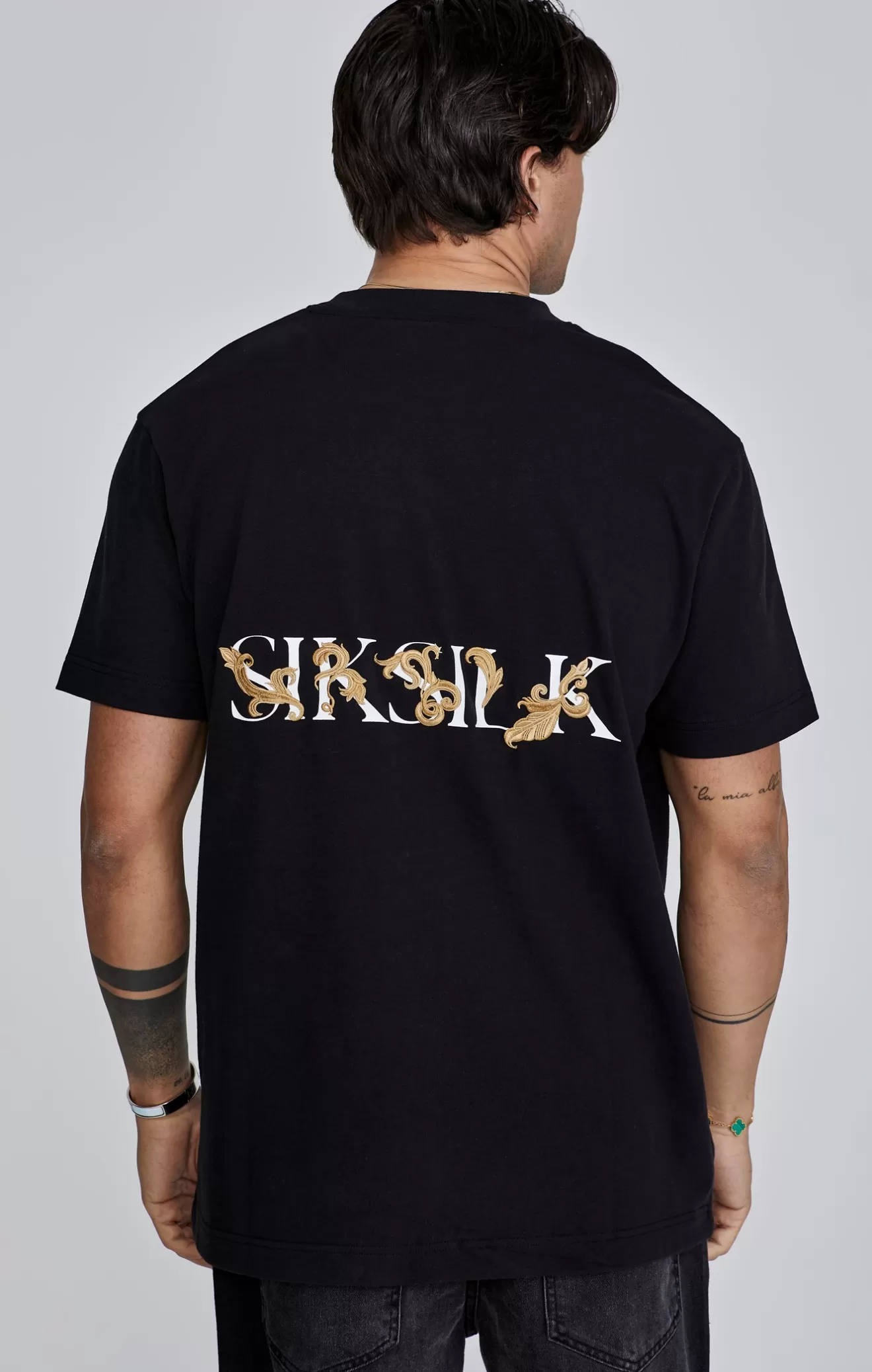 SikSilk T-Shirts^Black Filigree T-Shirt