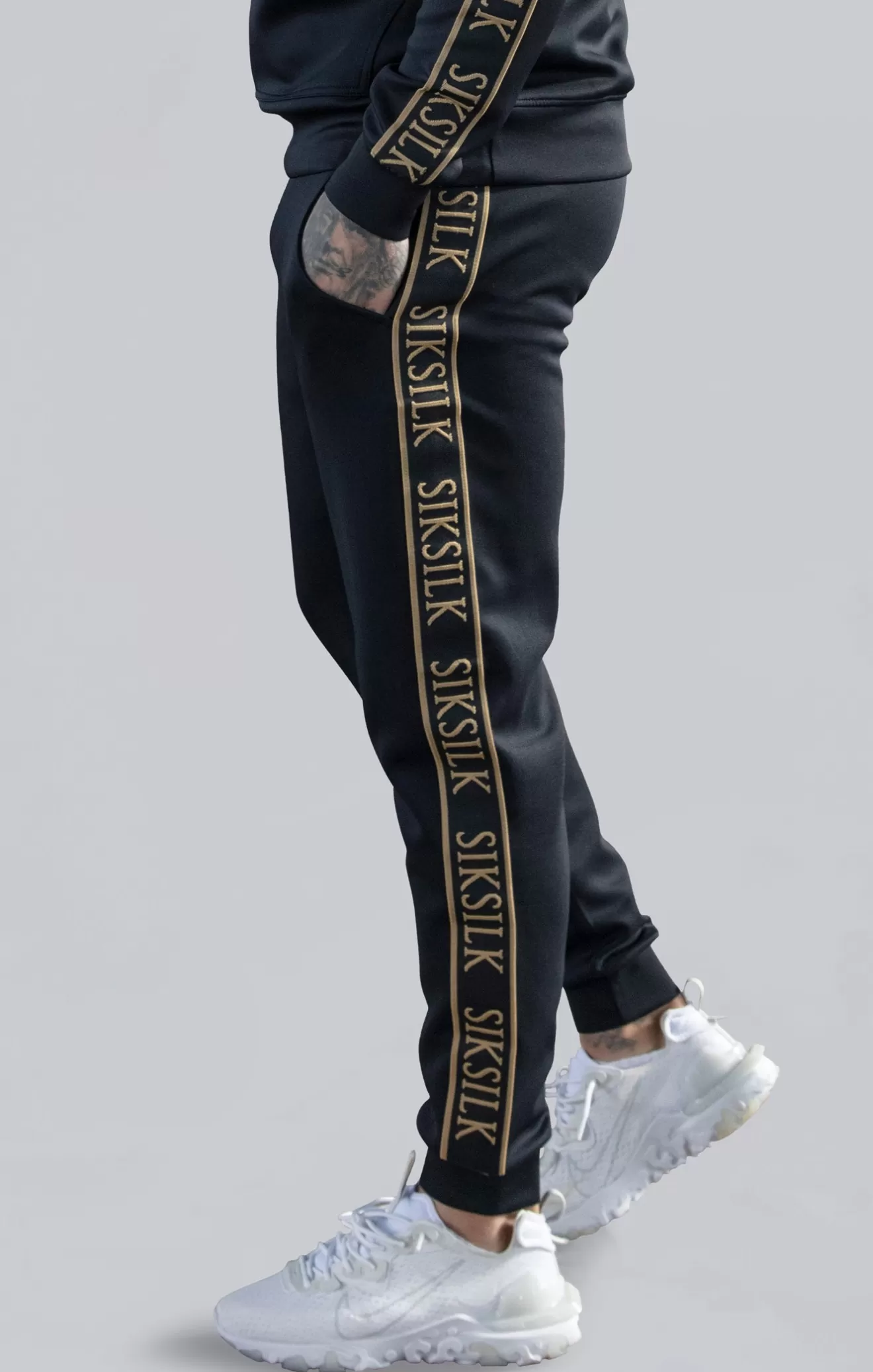 SikSilk Joggers^Black Muscle Fit Joggers