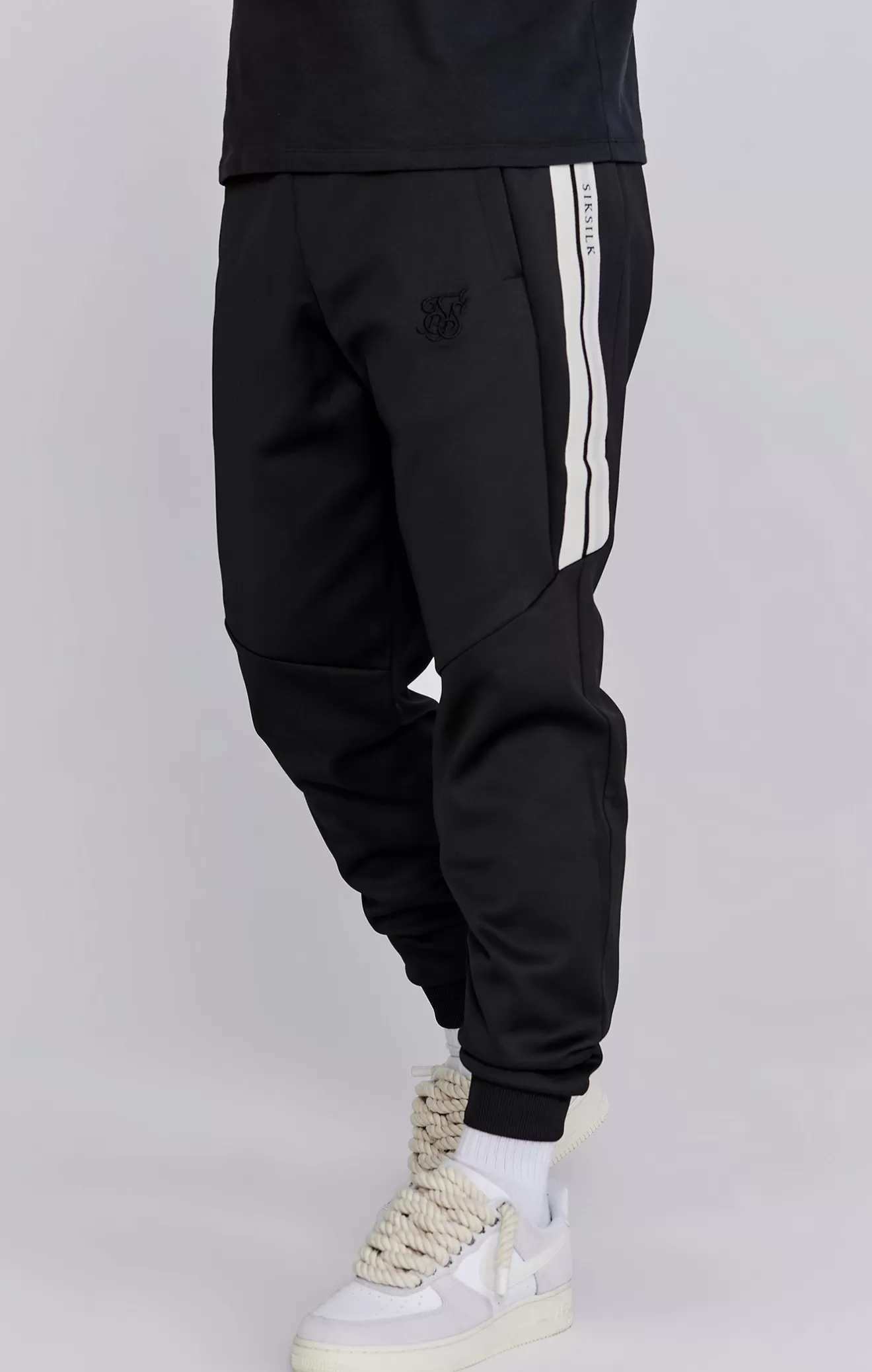 SikSilk Joggers^Black Relaxed Fit Joggers