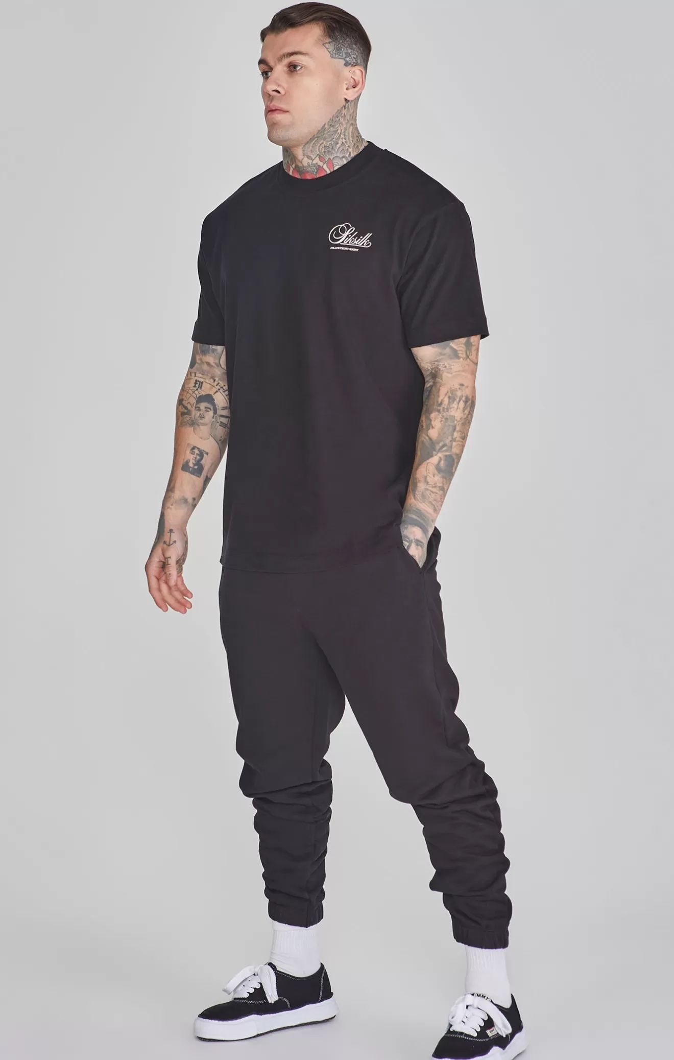 SikSilk Joggers^Black Relaxed Fit Joggers