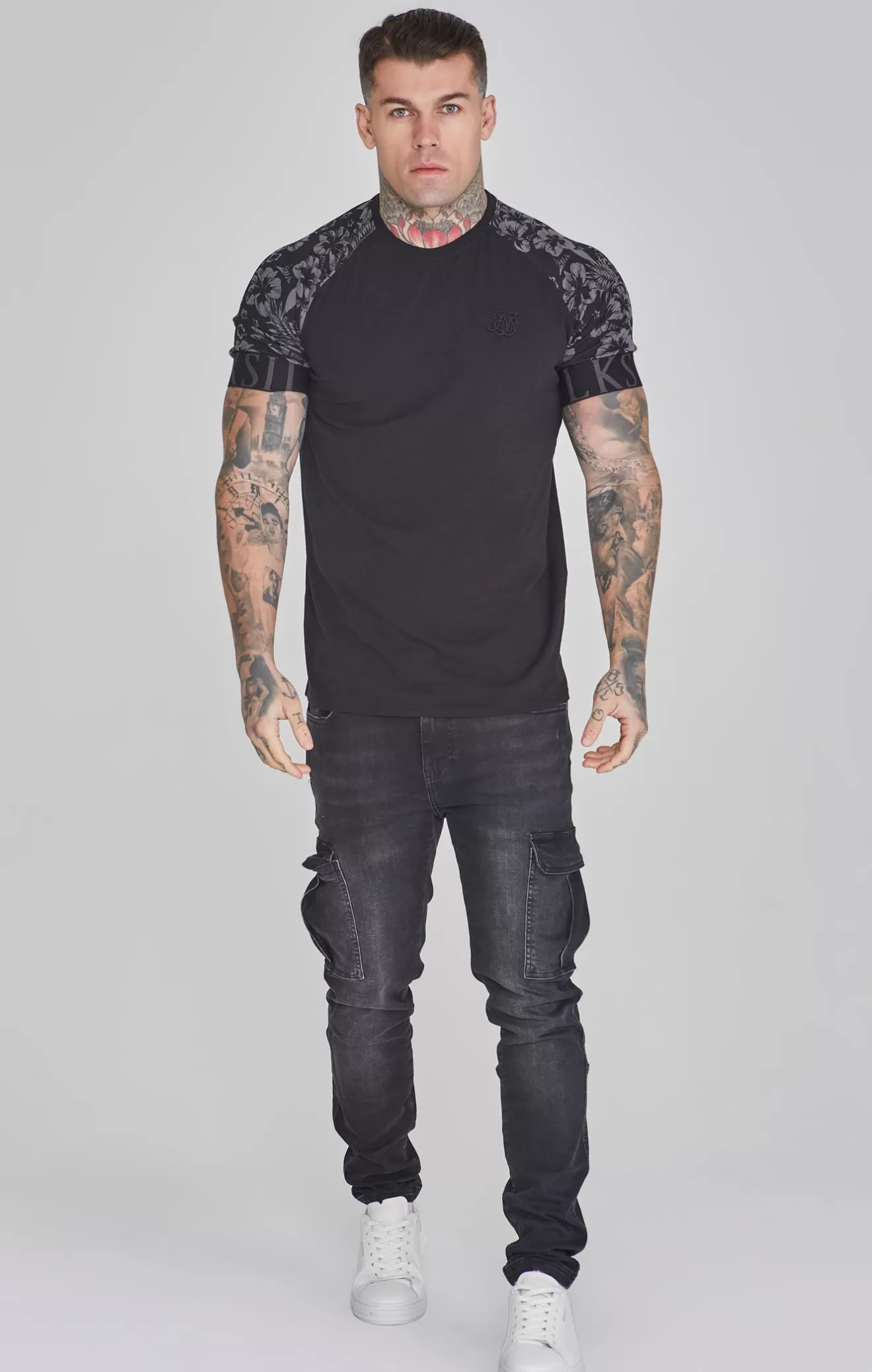 SikSilk T-Shirts^Black Tech T-Shirt