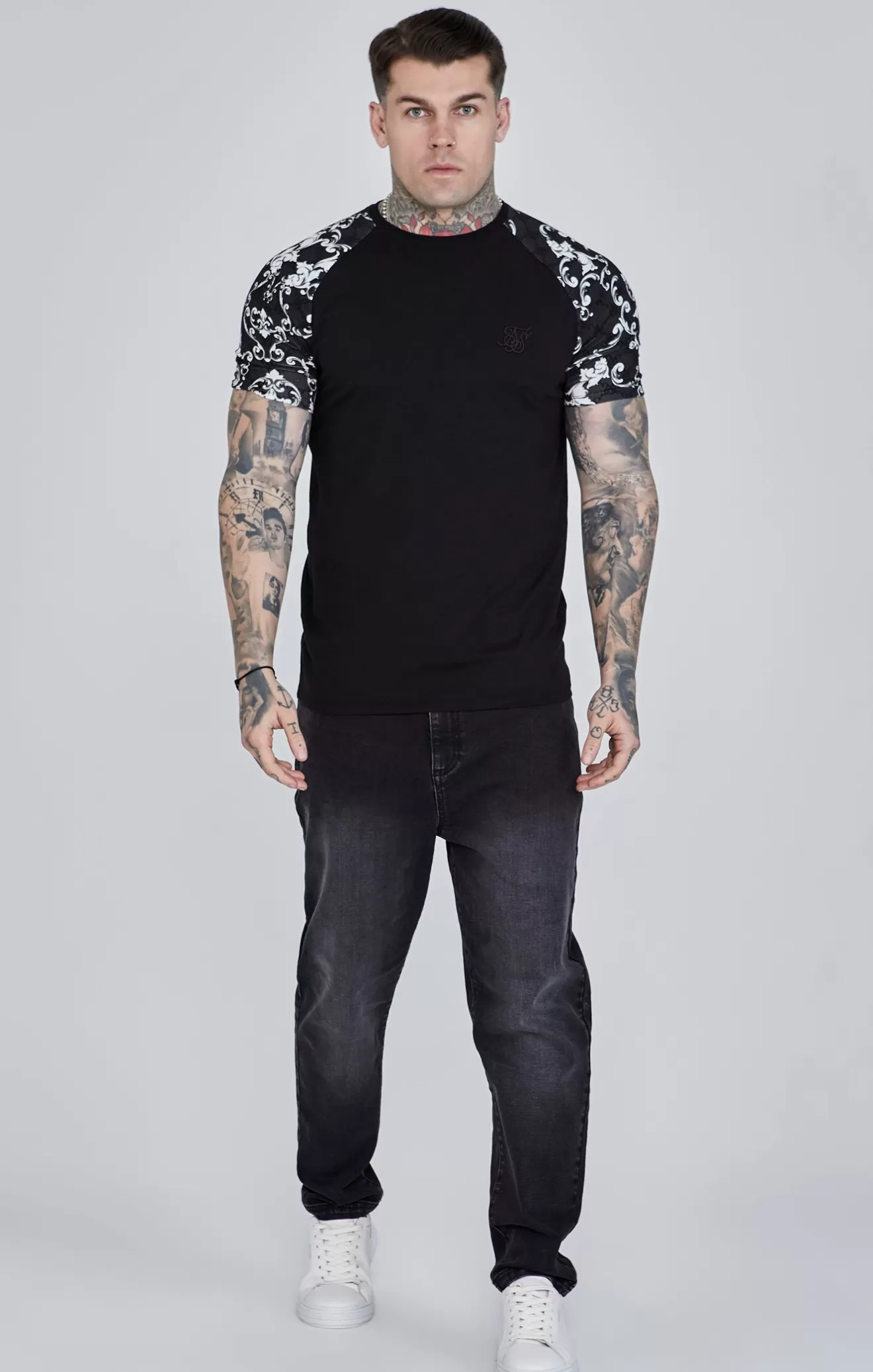 SikSilk T-Shirts^Black Venetian T-Shirt