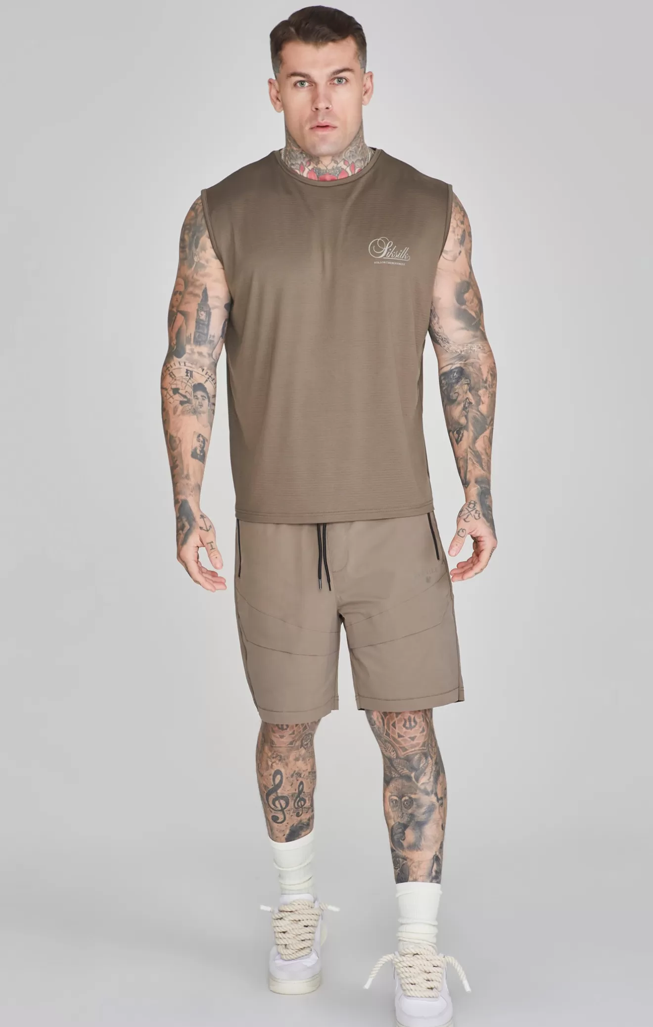 SikSilk Vests^Brown Relaxed Logo Vest