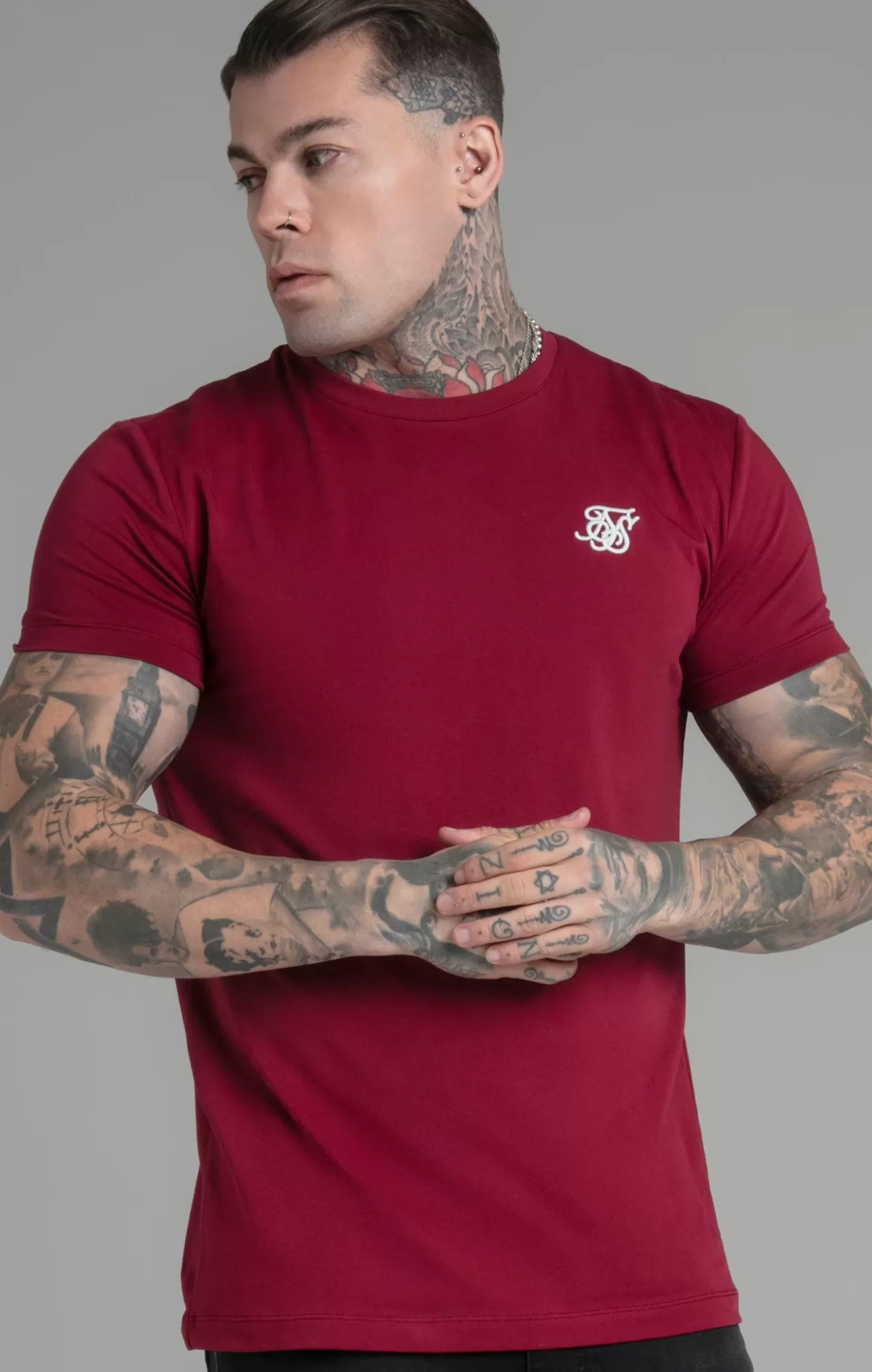 SikSilk T-Shirts^Burgundy Muscle Fit T-Shirt