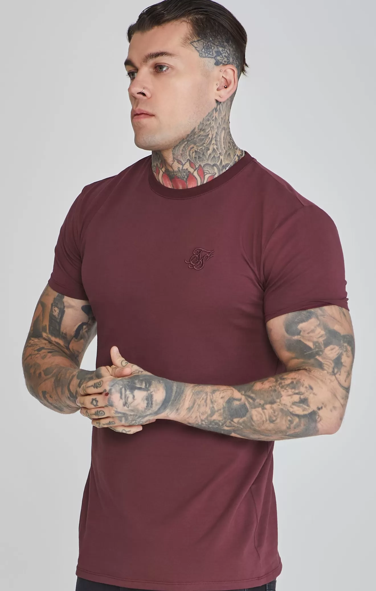 SikSilk T-Shirts^Burgundy Muscle Fit T-Shirt